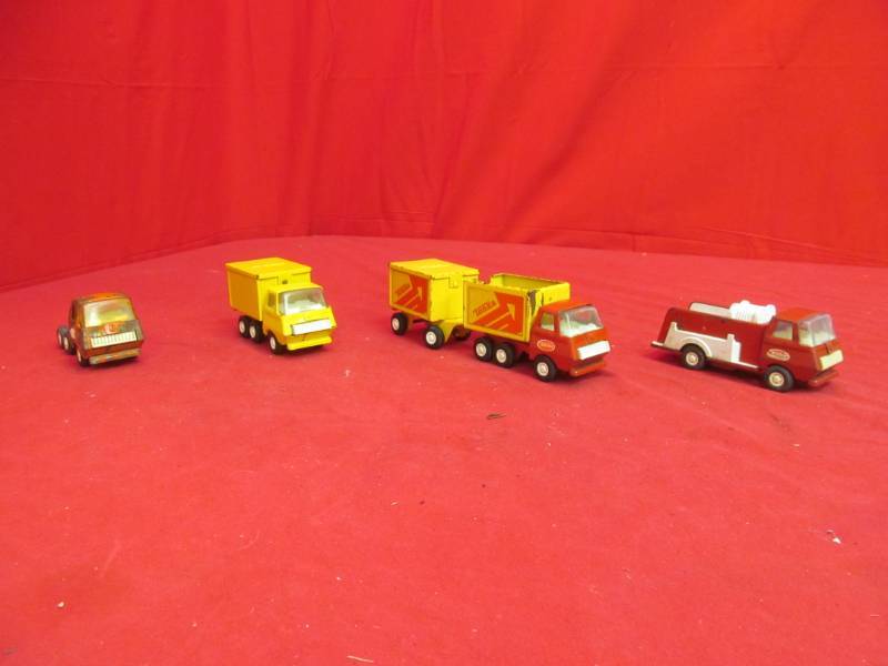 lot 96 image: 4 vintage Tonkas