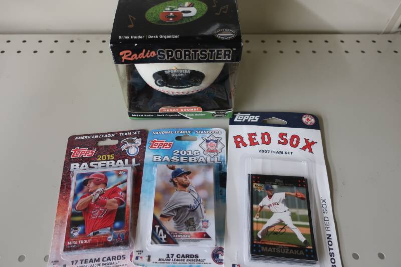 lot 537 image: Baseball Radio and Three Unopened Team Baseball Card Sets