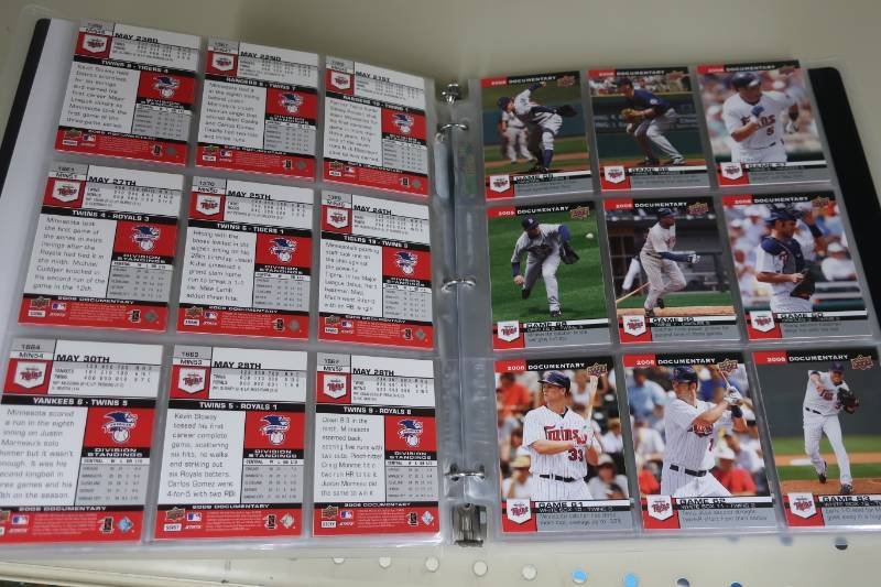 lot 595 image: 2008 Upper Deck Documentary Minnesota Twins Set in Album