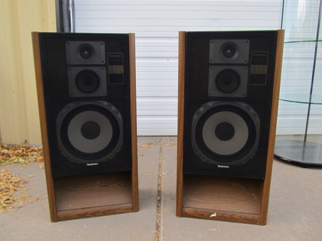 Nice Vintage Technics Sb 2675 3 Way Speaker System Little Canada Estate Auction Antiques Collectibles More K Bid