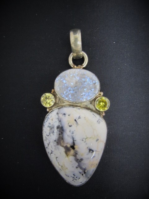 lot 77 image: Large 2 Vintage Sterling Silver Jasper & Druzy Quartz Pendant