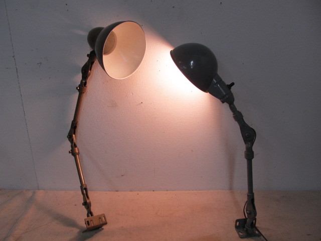 lot 88 image: 2 Vintage Industrial Machine Age Jointed Shop Lamps