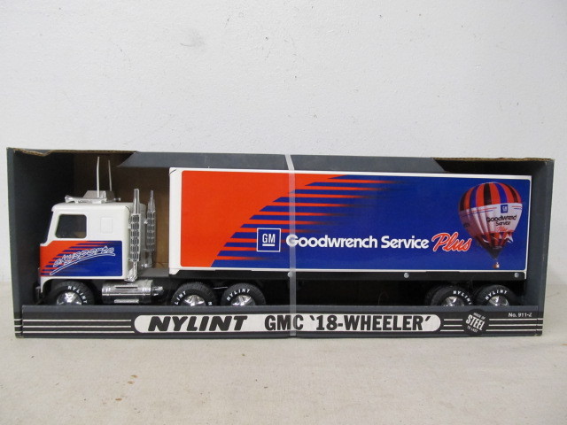 lot 208 image: Large 20 Vintage NYLINT Steel Toy Semi Truck - NEW IN BOX