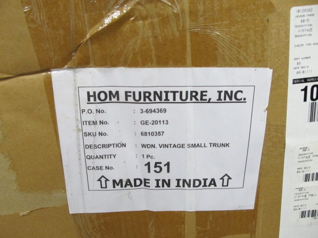 lot 243 image: BRAND NEW Solid Wood Vintage Style Storage Chest from HOM Furniture