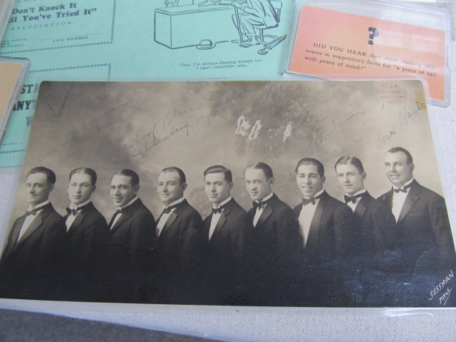 lot 167 image: Large Archive From the AD ART ADVERTISING Company