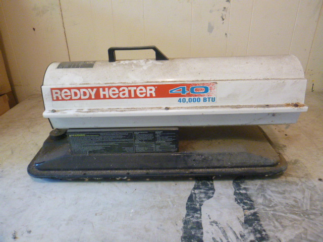 lot 22 image: Reddy Heater