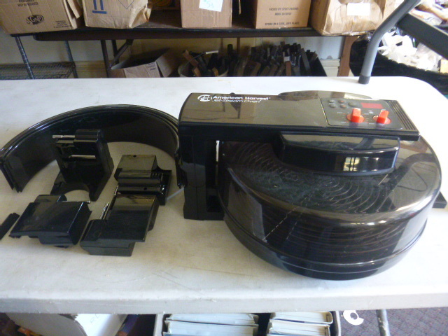 lot 61 image: American Harvest Jet Steam Oven