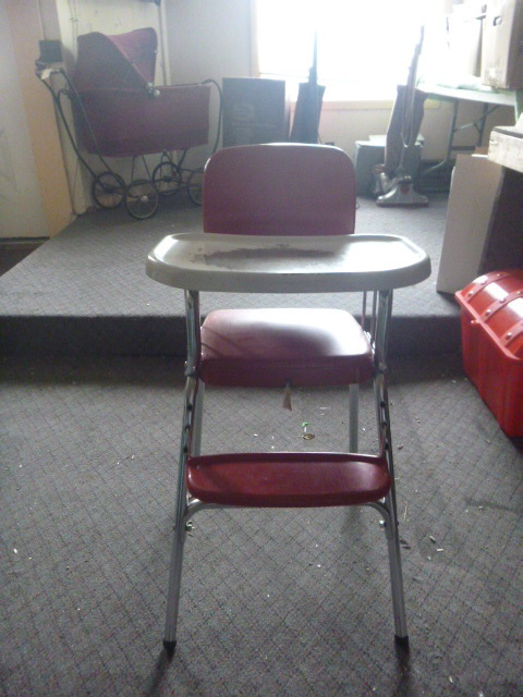 lot 77 image: Vintage High Chair