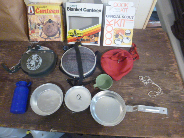 lot 92 image: Camping Items