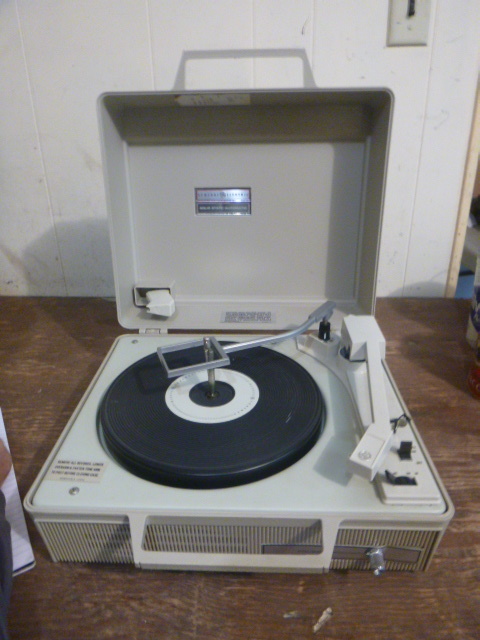 lot 93 image: General Electric Enclosed Record Player