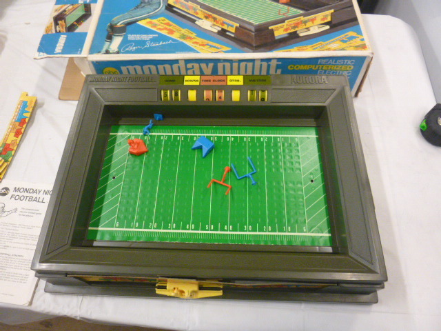 lot 113 image: Vintage Football Games