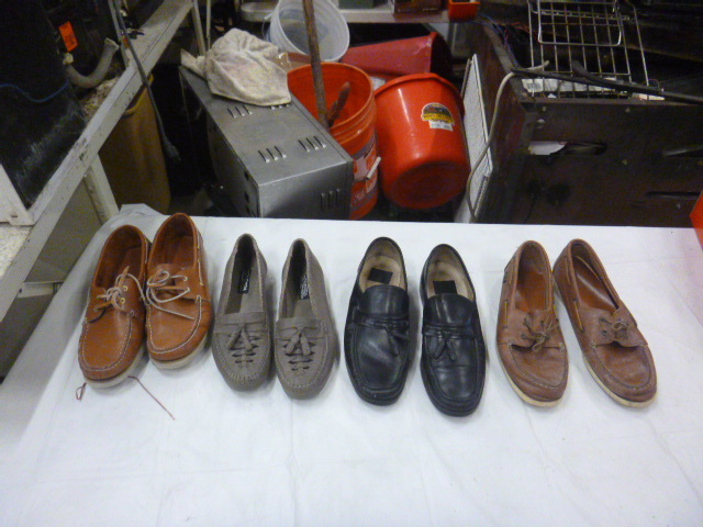 lot 138 image: Mens Shoes