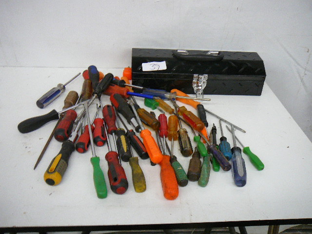 Large lot of Misc Screwdrivers