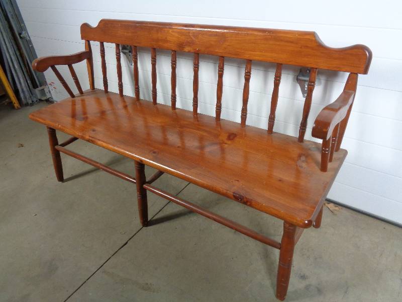 lot 171 image: Double Wood Bench