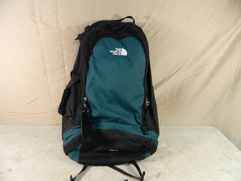 lot 9 image: Large The NorthFace Hiking Backpack