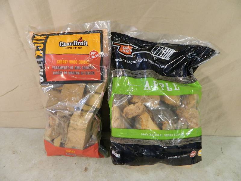 lot 19 image: 2 New Bags of Wood Smoking Chips