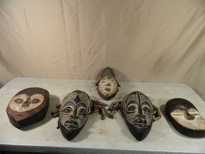 lot 55 image: 5 Carved Masks