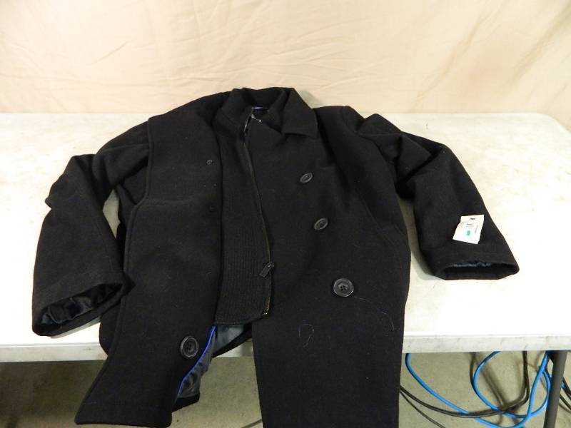 lot 62 image: Mens Kenneth Cole Reaction Jacket