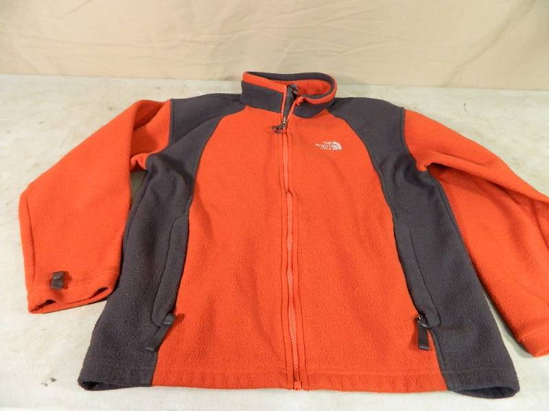lot 63 image: Boys Large The NorthFace Fleece Jacket