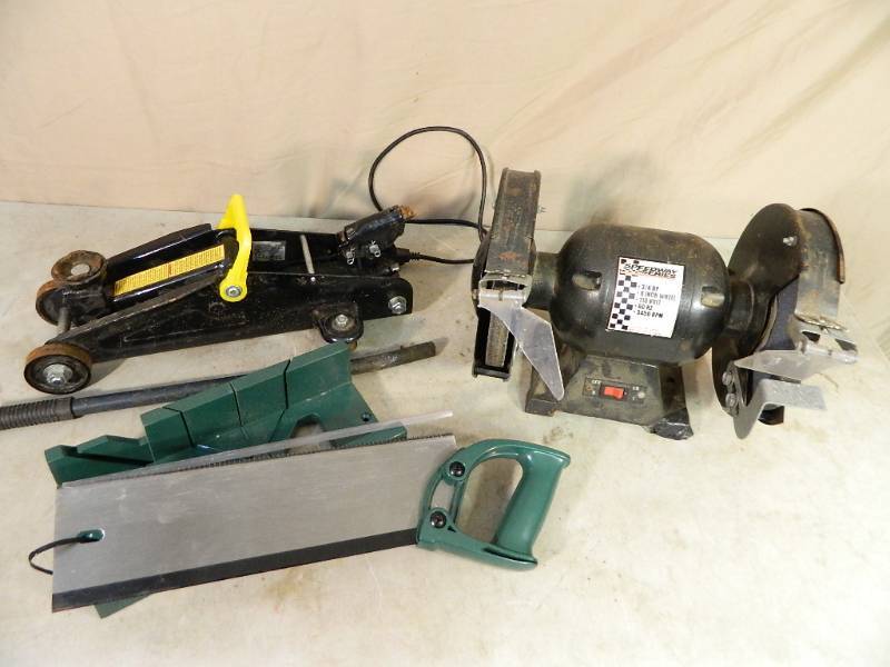 lot 78 image: Bench Grinder, Auto Jack, Miter Saw