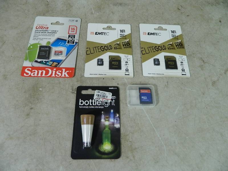 lot 102 image: Memory Cards and More