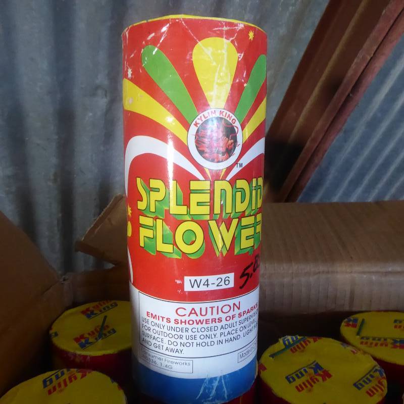 Lot of 29 Splendid Flower Fountains