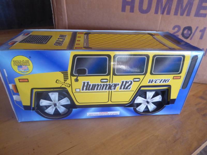 Lot of Approx. 17 Hummer H2 Fireworks
