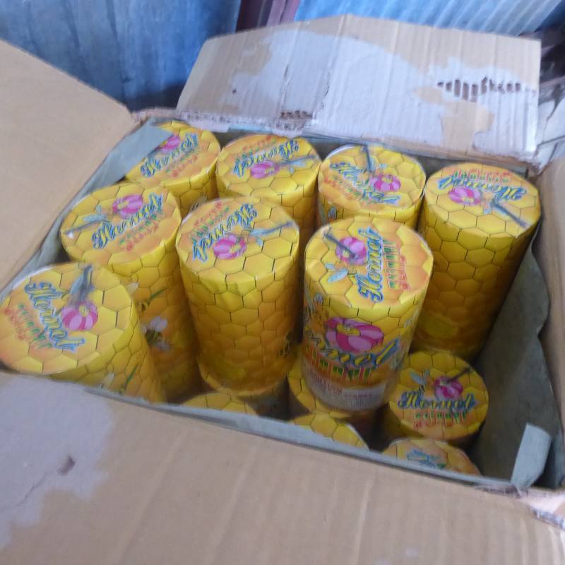 Lot of Approx 20 Hornet Stinger Fireworks