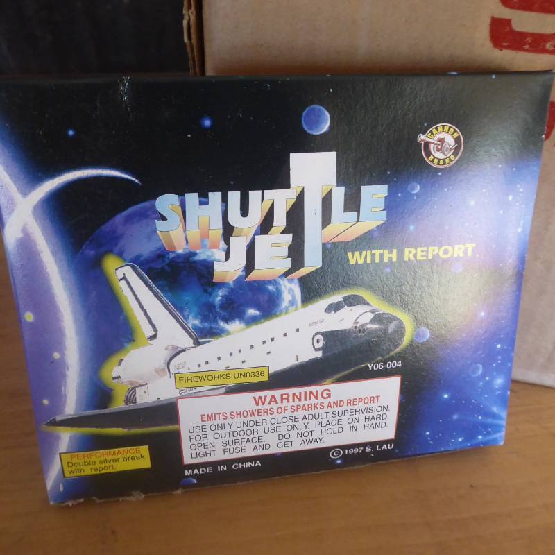 Lot of Approx 31 Shuttle Jet Fireworks 4 Packs