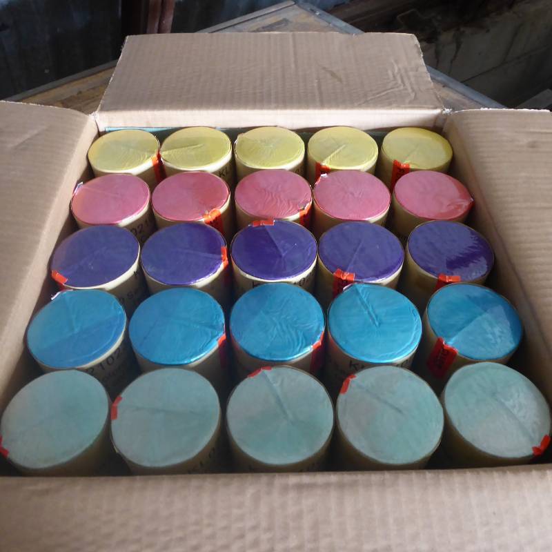 Full 25 Pack of 30 Second Flame Assorted Colors Fireworks