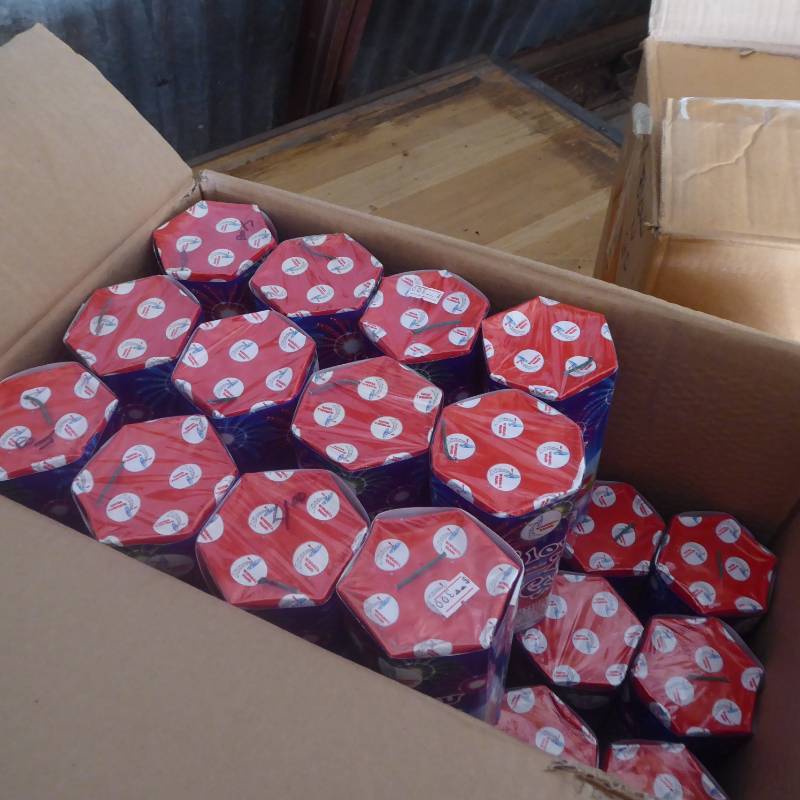 Lot of 30 Blow N Go Fireworks