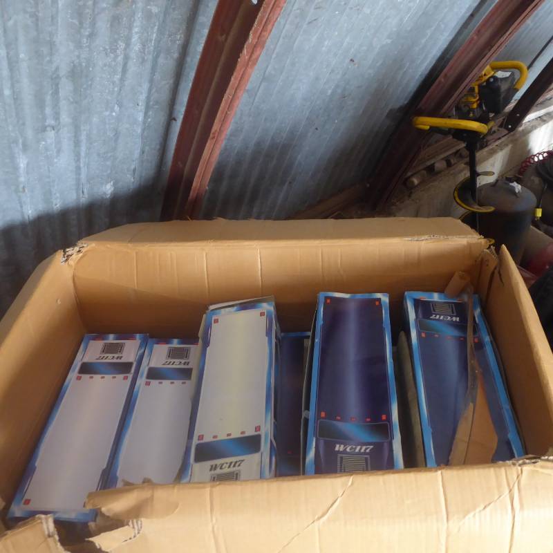 Lot of 13 Hummer Limousine Fireworks