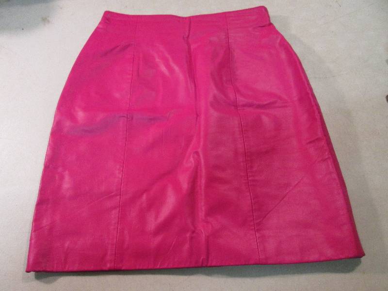 Chia Leather Skirt Size 8  RMDR...