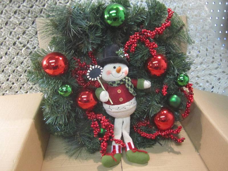 21 Light Up Snowman Wreath New in ...