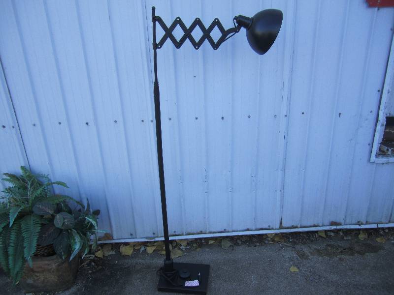 Expandable Floor Lamp Black 58.5 t...
