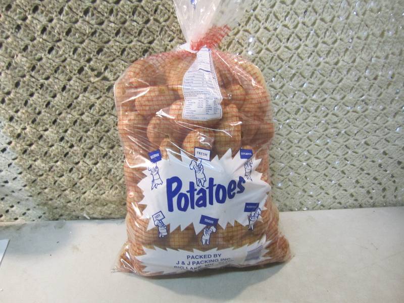 20 Pound Bag of Burbank Russet Pota...