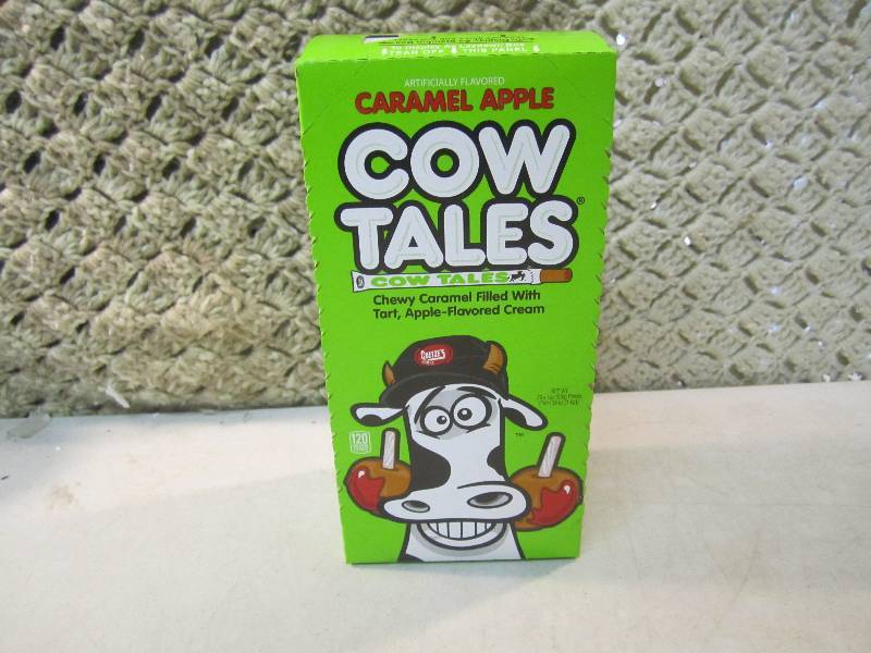 Box of 36 Caramel Apple Cow Tales B...