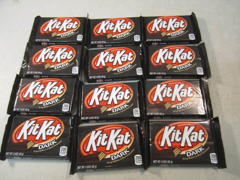 12 Kit Kat Dark Chocolate Candy Bar...