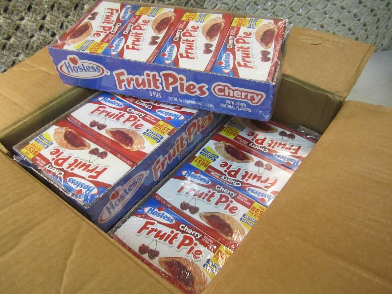 Case with 6 Packs of 8 Hostess Cher...