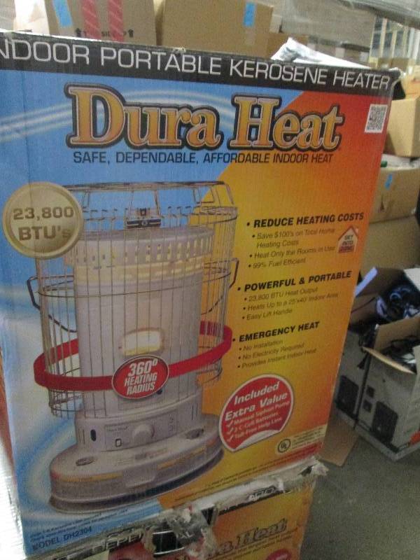 lot 29 image: DuraHeat 23,800 BTU Indoor Kerosene...