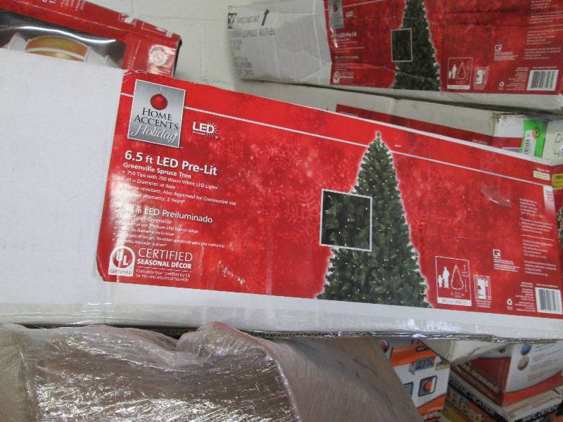 lot 49 image: Home Accents Holiday 6.5 ft. Pre-Li...