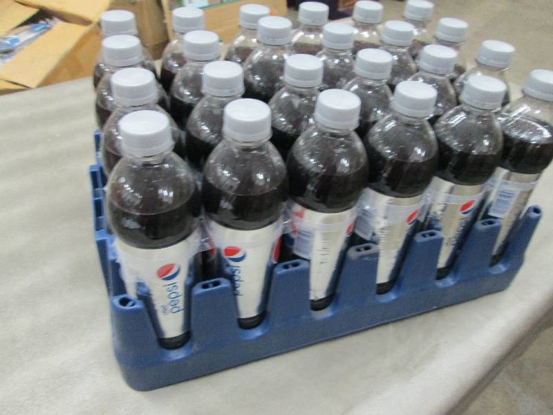 lot 77 image: Case of 24 - 16.9 oz( 0.5 liter) Bo...