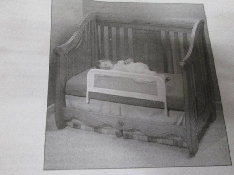 lot 242 image: KidCo Convertible Crib Bed Rail Pin...