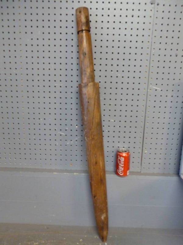 lot 21 image: Vintage Wooden Axle
