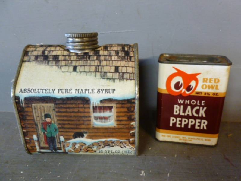 lot 31 image: Vintage Red Owl Can