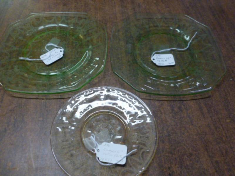 lot 59 image: Depression Glass