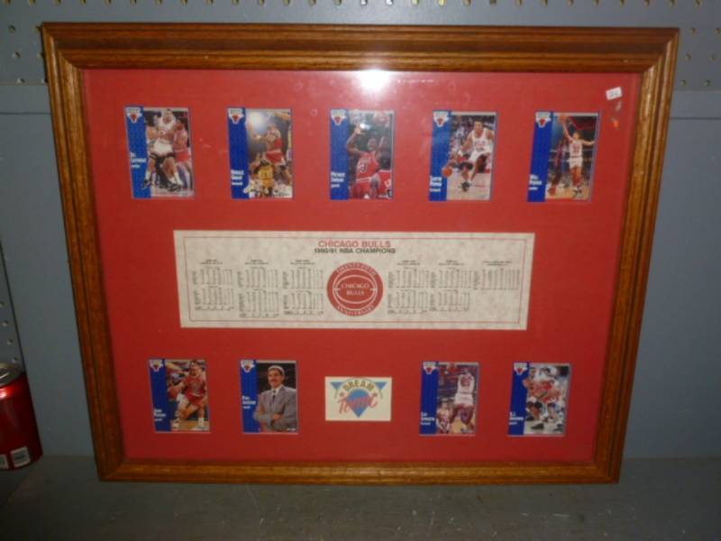 lot 77 image: Sports Collectible