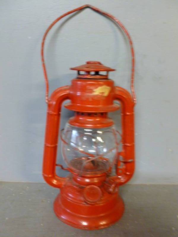 lot 145 image: Vintage Dietz