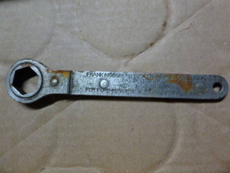 lot 174 image: Antique Tool