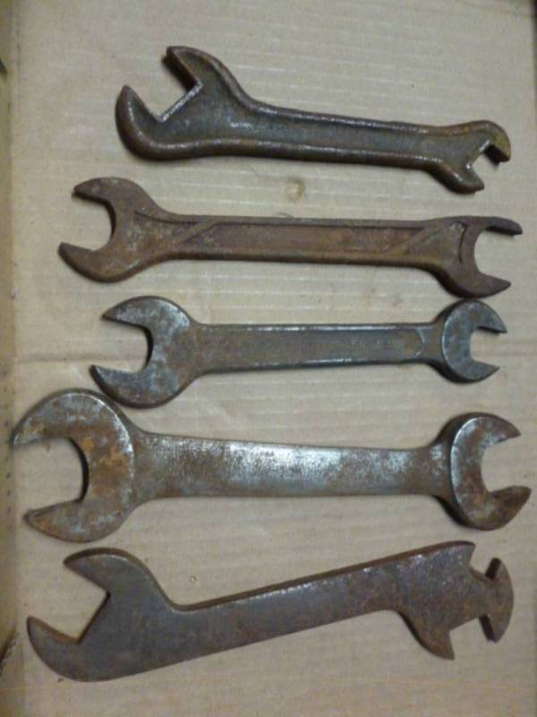 lot 180 image: Vintage Tools